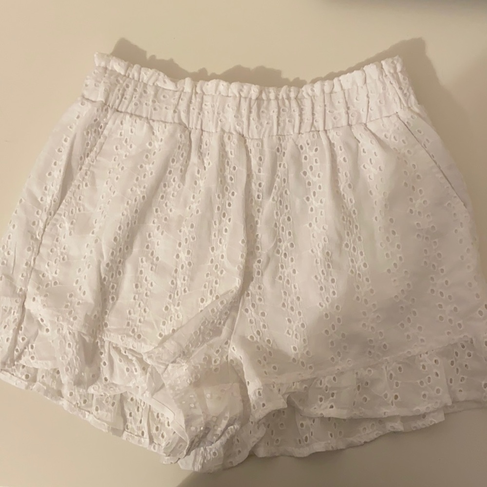 new never worn Hollister shorts